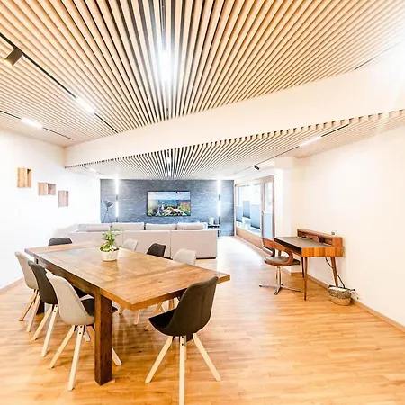 Apartman Alpine Family Retreat, Sleeps 10 Ayent