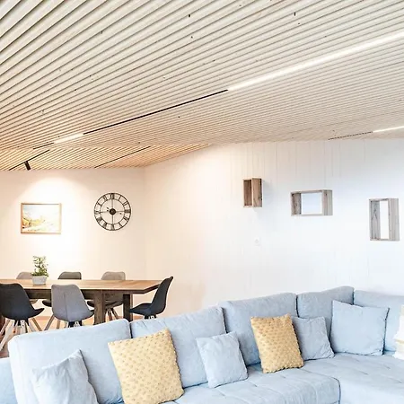 Alpine Family Retreat, Sleeps 10 * Ayent